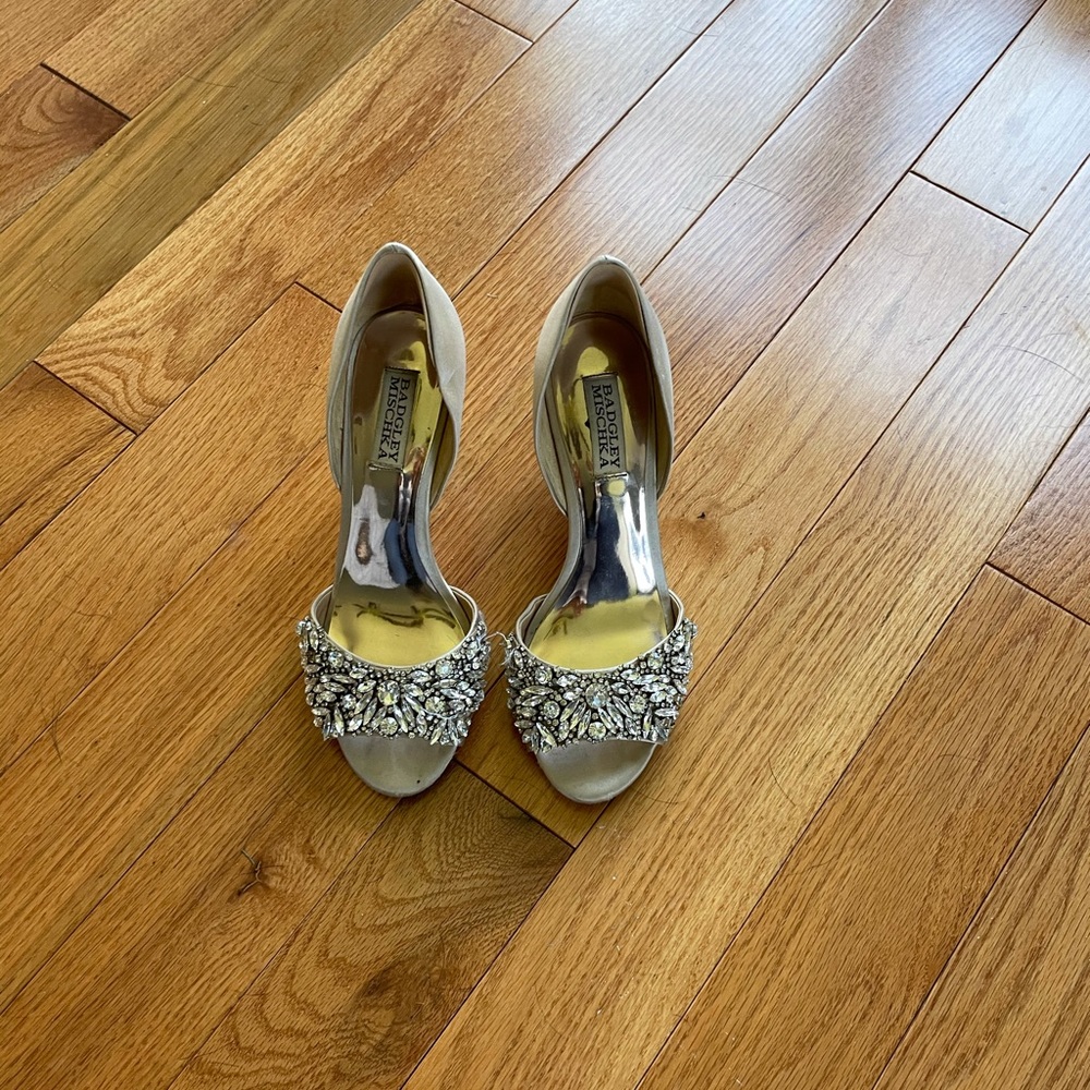 Badgley Mischka Wedges